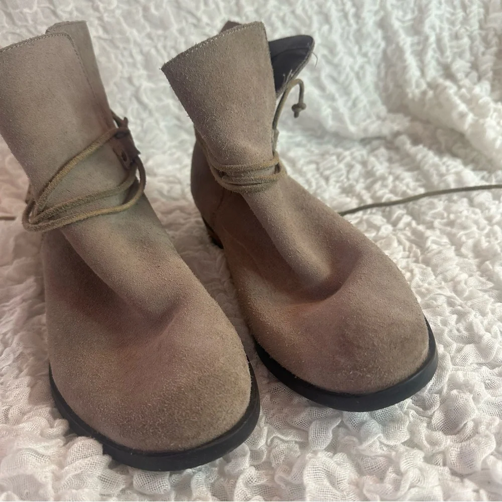 Sorel Farah Waterproof Suede Booties Tan Size 10 Ankle Boots